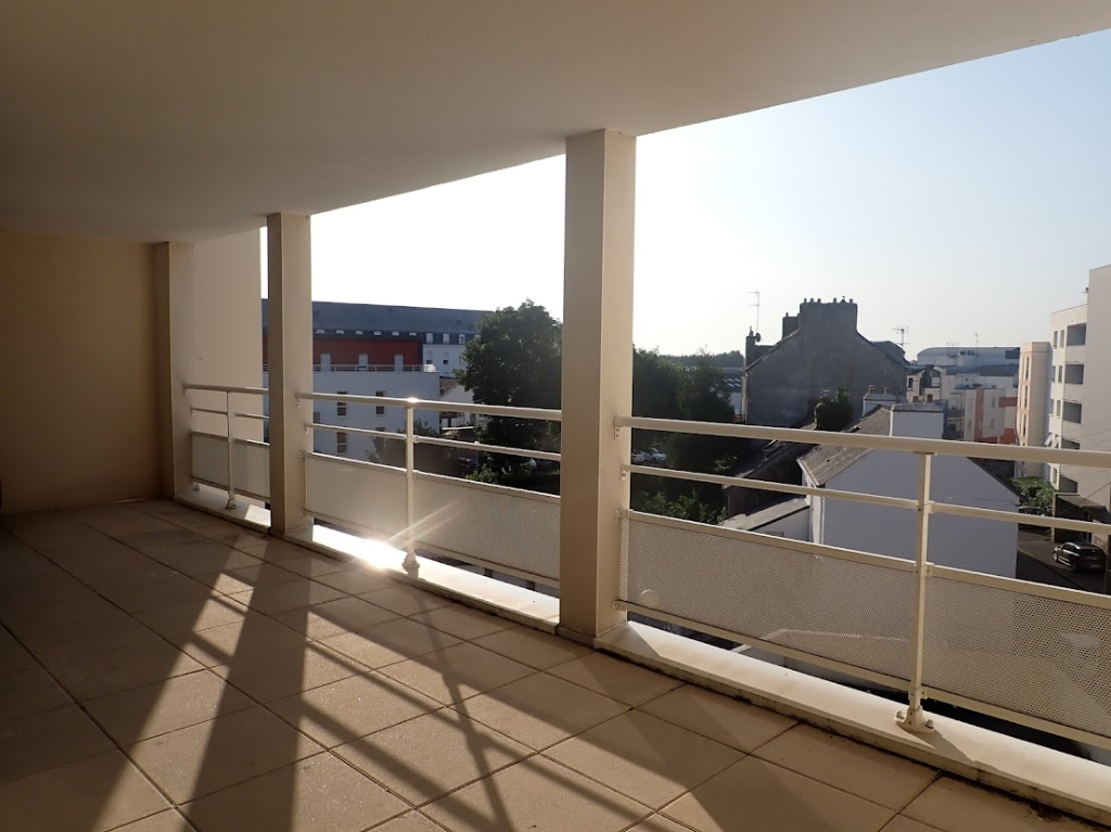 EXCLUSIVITE – A VENDRE  APPARTEMENT 4 PIECES – ETANG AU DUC VANNES